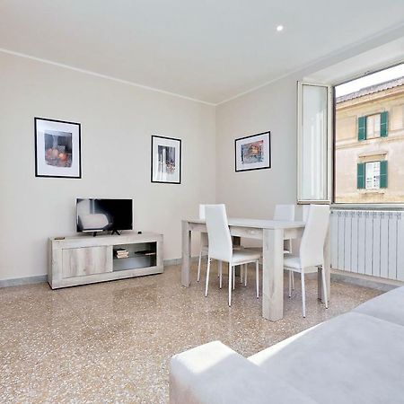 Apartament Watercolours Near St Peter Rzym Zewnętrze zdjęcie